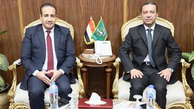 محافظ المنوفية يستقبل عميد معهد الكبد لتبادل التهاني والدعم المتبادل