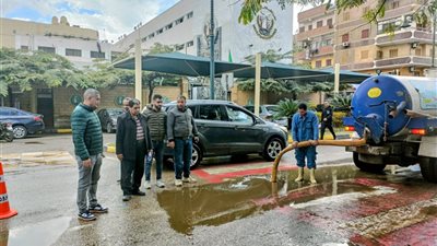 مياه المنوفية ترفع درجة الاستعداد القصوى لمواجهة الأمطار وتكثف جهود شفط التجمعات