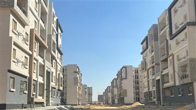 وزيرة الإسكان تتابع مستجدات مشروعات مدينة السويس الجديدة