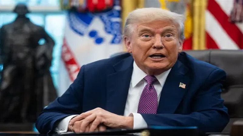 الرئيس الأمريكي دونالد