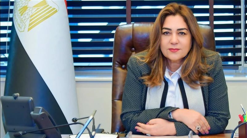 الدكتورة منال عوض