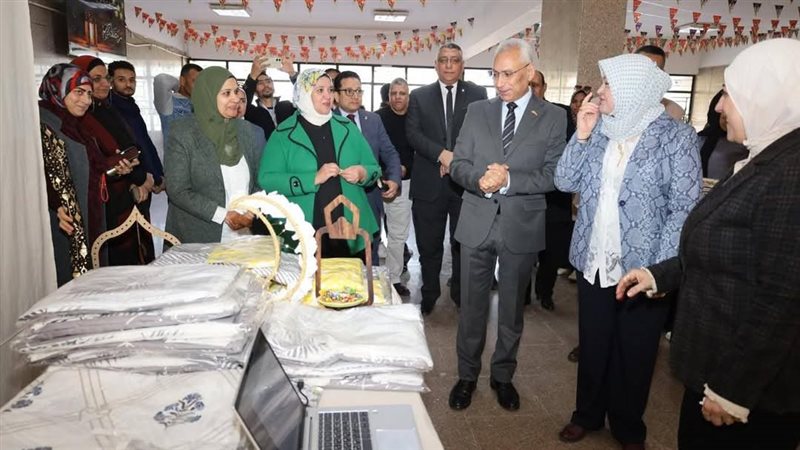 افتتاح المعرض