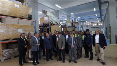 وزير النقل يتفقد ورش كوم أبو راضي 