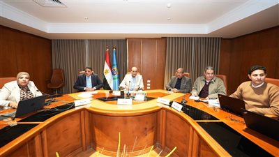 محافظ أسيوط يترأس اجتماعًا موسعًا لمتابعة 