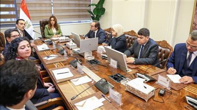 منال عوض تناقش مع سكاتك النرويجية مشروعات الطاقة المتجددة وتوطين الصناعات الخضراء