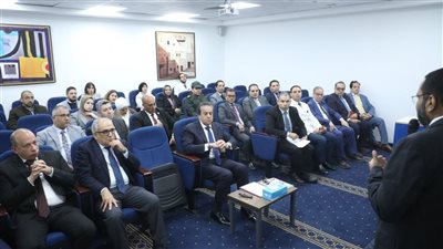 وزير الصحة يجتمع باللجنة العليا للشبكة القومية للسكتة الدماغية