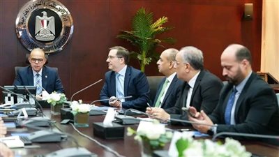 وزير الاستثمار يؤكد التعاون مع «سكاتك» النرويجية