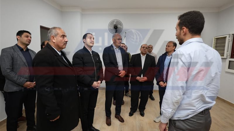 جولة المحافظ 