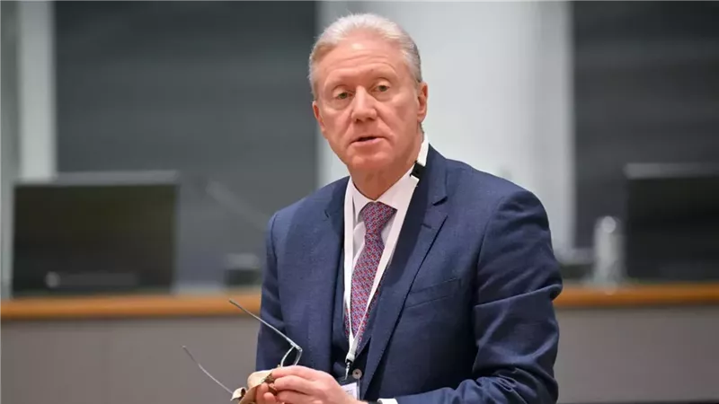 وزير الخارجية اللبناني يوسف رجي