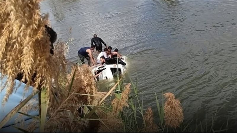 حادث انقلاب ميكروباص