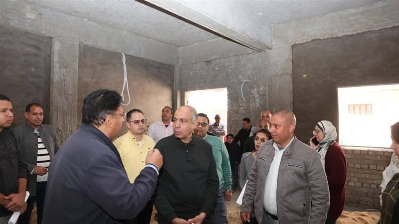 محافظ المنيا يتفقد