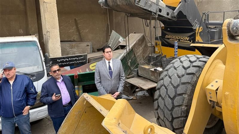 أحمد العدل يتفقد