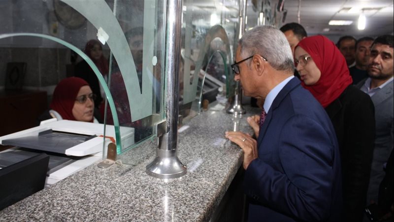 محافظ بنى سويف داخل