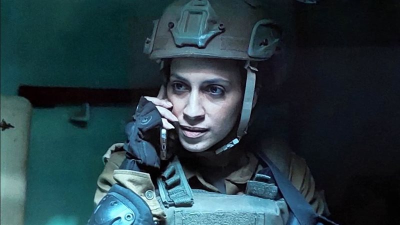 الفنانة روان الغابة