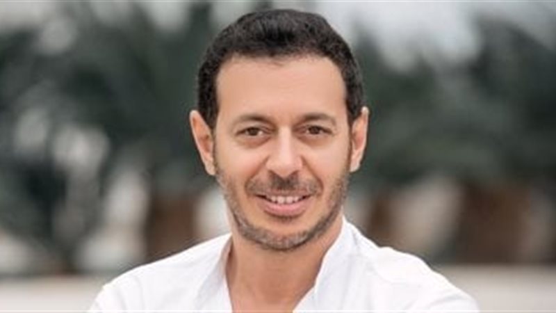 الفنان مصطفى شعبان