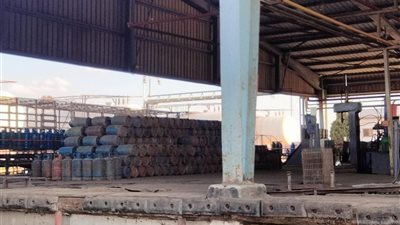 ضبط 4 أطنان غاز صب داخل مصنع غير مرخص في الغربية