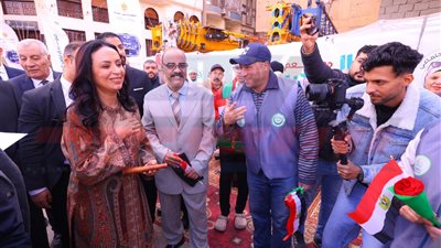 وزيرة التضامن تتفقد وحدة إطعام المحروسة بمؤسسة يمن الخيرية بالوراق