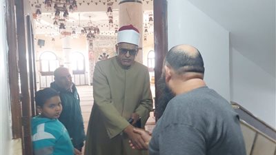 مدير أوقاف الإسكندرية يتفقد مساجد إدارة المنتزه