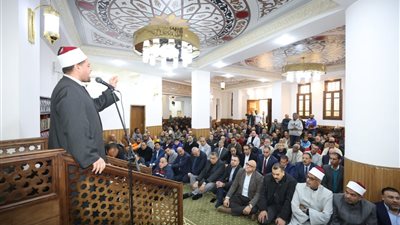 محافظ الإسكندرية يفتتح مسجد زينب نوار بعد تطوير شامل