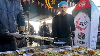  رمضان في خيام النزوح… مطبخ صغير يعيد دفء المائدة إلى نازحي المواصي