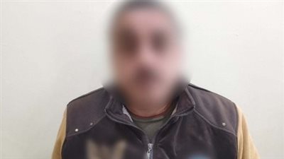 تفاصيل تداول فيديو بتضرر قائد مركبة توك توك من قيام شخص انتحل صفة موظف بإحدى الهيئات 