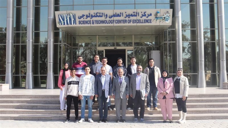 جانب من الزيارة