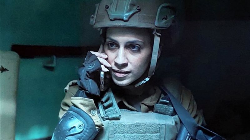 الفنانة روان الغابة