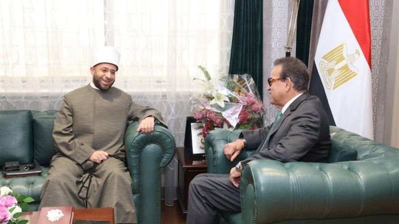 وزير الصحة يستقبل