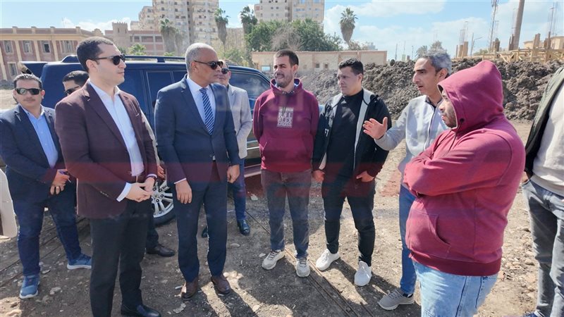 جولة المحافظ 