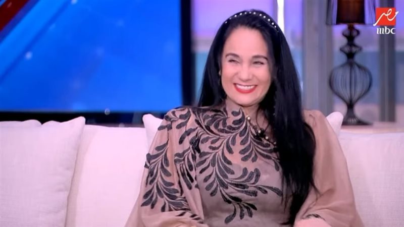 الفنانة سحر رامي