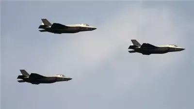 سلاح الجو الإسرائيلي يشن أكبر هجوم في تاريخه.. 200 طائرة أصابت 500 هدف بإيران