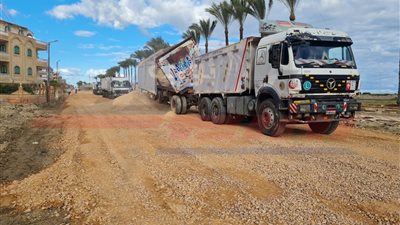 رصف شاطئ النرجس بمصيف بلطيم في كفر الشيخ