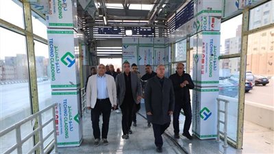 الوزير يتفقد التشطيبات النهائية وجاهزية المرحلة الثانية من مشروع الأتوبيس الترددي BRT