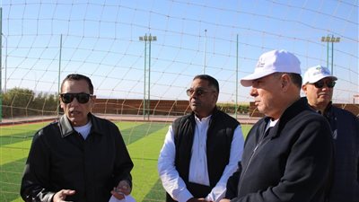 رئيس شركة تنمية الريف المصري الجديد يتفقد مشروعات في منطقة الطور بجنوب سيناء 