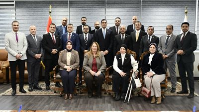 جوهر نبيل يستقبل لجنة الشباب والرياضة بمجلس النواب