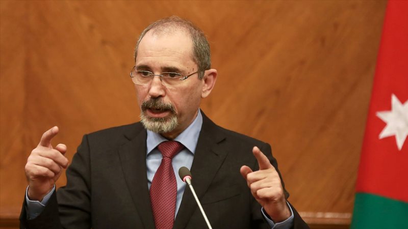 وزير الخارجية وشؤون