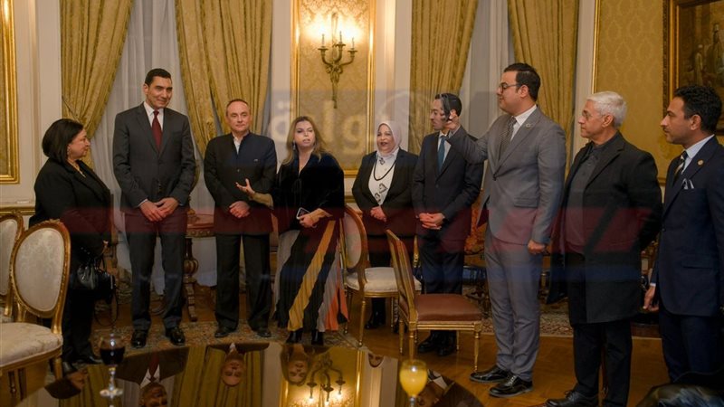 خلالاللقاء 