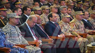 بالصور.. تفاصيل مشاركة السيسي فى الندوة التثقيفية الرابعة والعشرين للقوات المسلحة‎