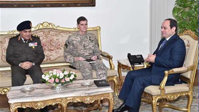الرئيس السيسي يستقبل قائد القيادة المركزية الأمريكية‎