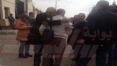 عدم حضور مبارك حتى الآن لمقر محاكمته فى قتل المتظاهرين