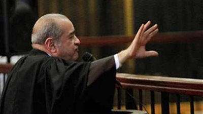 الديب يطالب بإنقضاء الدعوي الجنائية ضد مبارك ويستشهد بحكم براءة العادلي