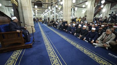 الأزهر يحتفي بذكرى العاشر من رمضان