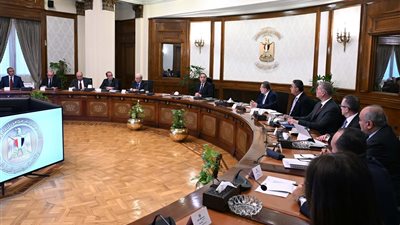 رئيس الوزراء يترأس اجتماع المجموعة الوزارية الاقتصادية
