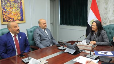 وزيرة التضامن تطالب أعضاء بمجلس النواب سرعة بحث طلبات المواطنين 