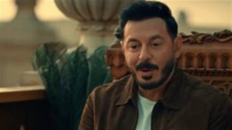 الفنان مصطفى شعبان