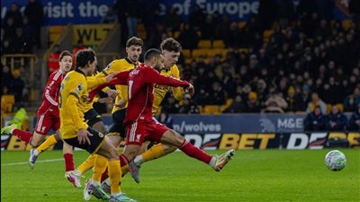 محمد صلاح يقتحم 