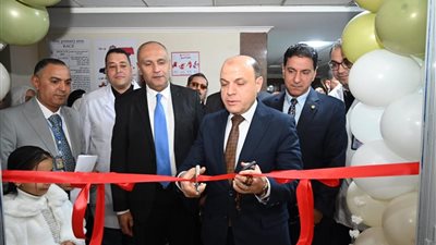 محافظ الغربية يفتتح قسم القسطرة القلبية بمستشفى زفتى العام