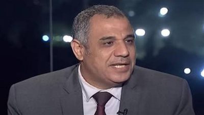 منير أديب: صراعات المال والسلطة تمزّق 
