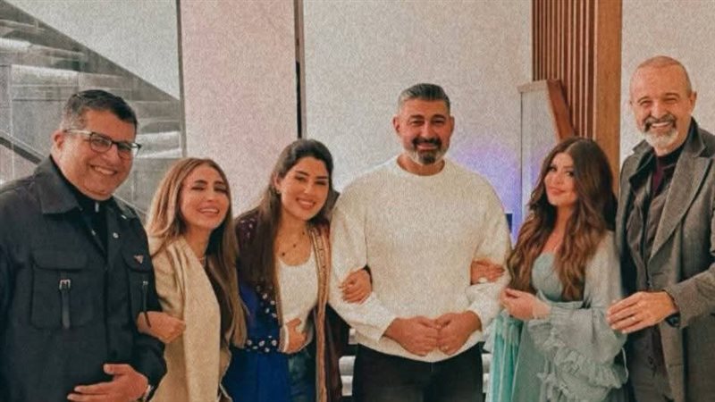 ابطال مسلسل كلهم