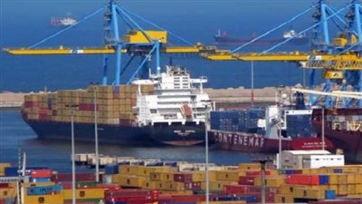 إجمالي حركة السفن والبضائع بموانئ البحر الأحمر يسجل نشاطًا ملحوظًا